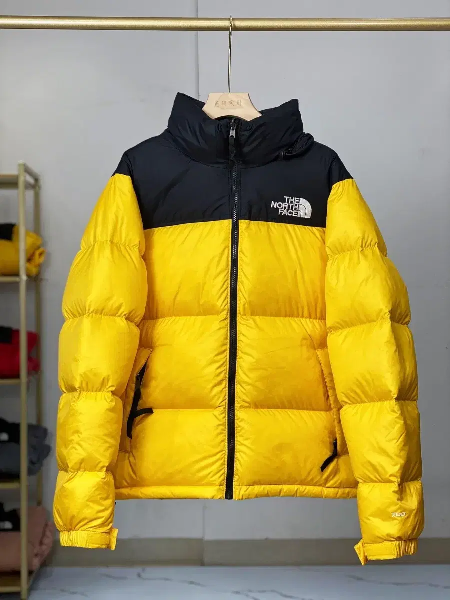 맨스 노스페이스 다운 코트 NUPTSE